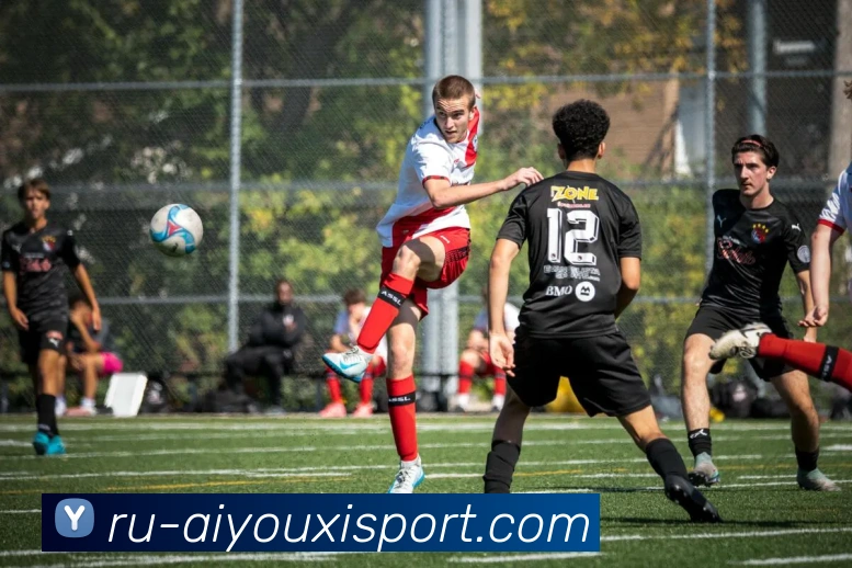 足球彩绘宝贝展现青春活力与艺术魅力的完美结合